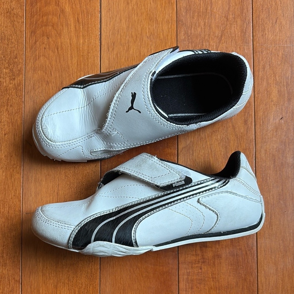 Girls Puma Sneaker